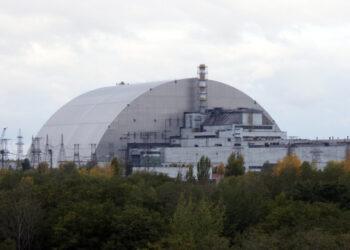 الوكالة الدولية للطاقة الذرية : محطة تشيرنوبيل للطاقة النووية فقدت إمداداتها الكهربائية، وتضررت خطوط الكهرباء لمحطات نووية أخرى