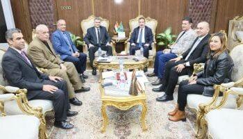 محافظ المنوفية يلتقى وفد الهيئة القومية للتأمين الاجتماعى لبحث التعاون