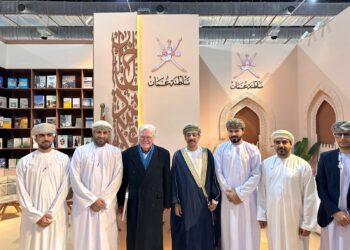 سلطنة عُمان تشارك في معرض القاهرة الدولي الـ (57) للكتابوالسفير الرحبي يشارك في الافتتاح
