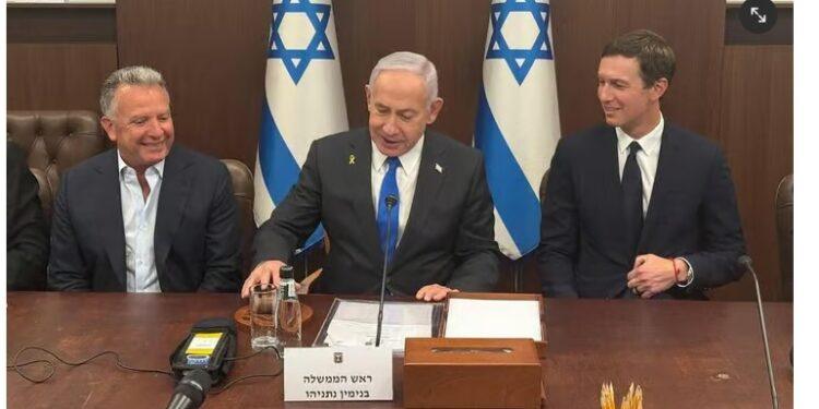 يتكوف وكوشنر في طريقهما إلى إسرائيل: “إشراك قطر وتركيا في مستقبل غزة – انتقام من نتنياهو”