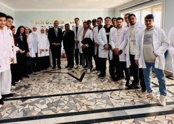 سفير مصر فى أوزبكستان، يزور جامعة الفرجانوس وأكاديمية طشقند الطبية – فرع شيرشيك بإقليم طشقند