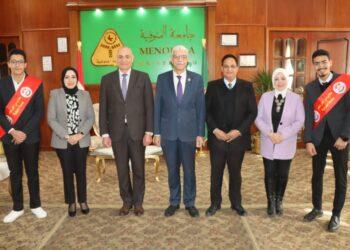 رئيس جامعة المنوفية يلتقي بمقرري الأسرة المركزية الجدد لطلاب من أجل مصر ويؤكد دعم الجامعة الكامل للأسر الطلابية