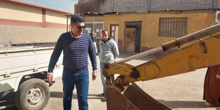 رئيس شركة مياه القليوبية يتابع أعمال ورشة صيانة المعدات والسيارات ويوجه بسرعة إنجاز الإصلاحات جميع الأعطال