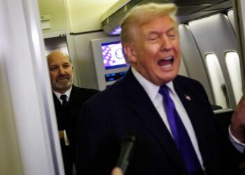 ترامب يعلق على زيارة وزير التجارة لجزيرة المجرم الجنسي جيفري إبستين