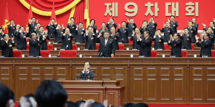 كوريا الشمالية.. إعادة انتخاب كيم جونغ-أون أمينا عاما للحزب الحاكم