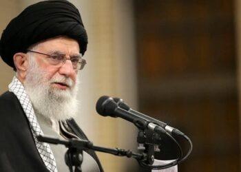 المرشد الإيراني: أي حرب أمريكية جديدة ستتحول إلى صراع إقليمي وسنرد بقوة على أي هجوم