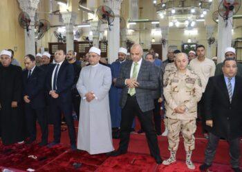محافظ القليوبية يشهد احتفالية ذكرى ليلة النصف من شعبان بمسجد ناصر ببنها