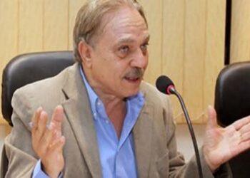 رئيس حزب التحالف الشعبي الاشتراكي المصري يعلن تضامنه الكامل مع كوبا ورفضه للتصعيد الأمريكي والحصار الاقتصادي.