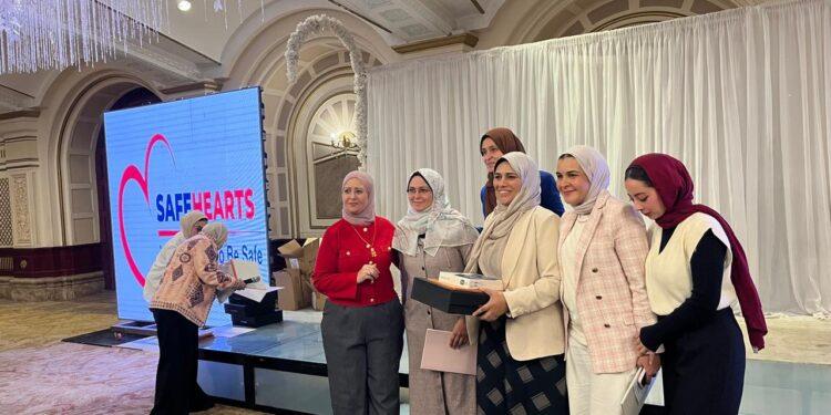 حصاد التميز.. تكريم “وحدة مكافحة العدوى” بمستشفيات جامعة بنها