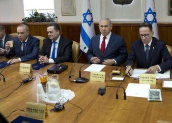 الجبهة الداخلية الإسرائيلية ترفع جاهزيتها القصوى تحسبًا لهجوم محتمل على إيران