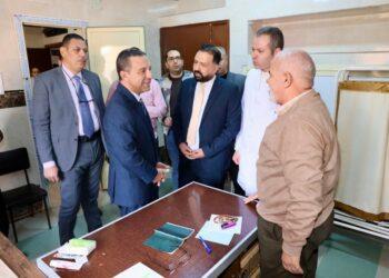 محافظ المنوفية يحيل 12 عاملا بمجمع عيادات أبو بكر الصديق للتأمين الصحي للتحقيق
