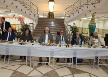 القاصد يشارك فى حفل الإفطار الجماعى بجامعة المنوفية الأهلية ويكرم الطلاب الأوائل والمتميزين فى الأنشطة الطلابية