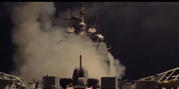 رصد إطلاق صواريخ من اليمن… اتساع رقعة التصعيد إقليميًا