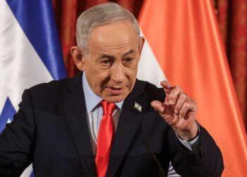 نتنياهو: نواصل “بشدة” مهاجمة أهداف النظام الإيراني