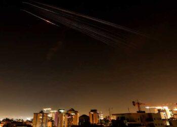 هجوم صاروخي جديد من إيران يفعّل الإنذارات في إسرائيل