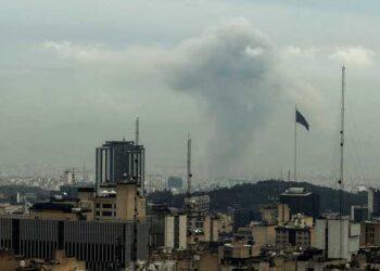 ضربات إسرائيلية على بنى تحتية عسكرية في طهران.. وإيران ترد