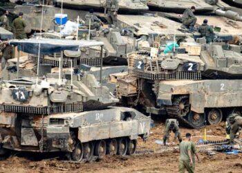الجيش الإسرائيلي يعلن عن “عمليات برية مركزة” في لبنان