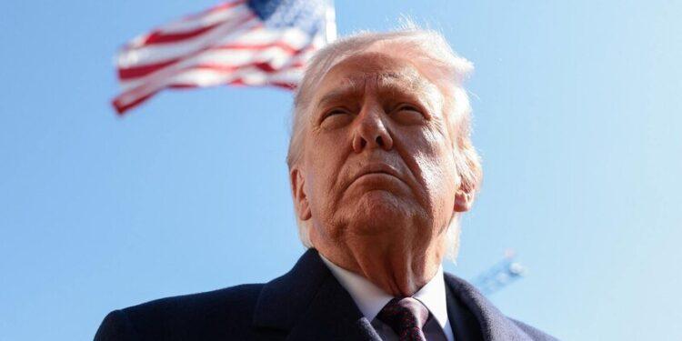 ترامب: أمريكا تمتلك إمدادات غير محدودة من الذخائر وقادرة على خوض الحروب إلى الأبد