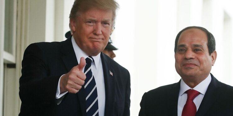 ترامب يصدر قرارا بشأن السفر لمصر ودول عربية.. والخارجية المصرية تعلق