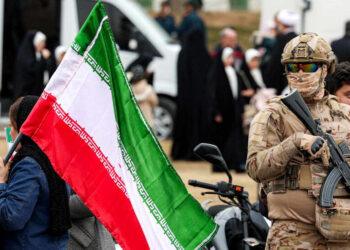 الحرس الثوري الإيراني يعلن استهداف 10 مواقع إسرائيلية و3 قواعد أمريكية