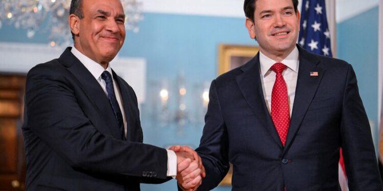 القاهرة تطلب من واشنطن دعما اقتصاديا عاجلا