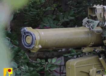 هجوم صاروخي من حزب الله يستهدف شمال إسرائيل.. (فيديوهات)