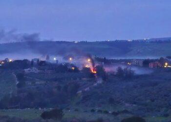 تصعيد متواصل.. غارات إسرائيلية على جنوب لبنان والبقاع وردود صاروخية من “حزب الله”