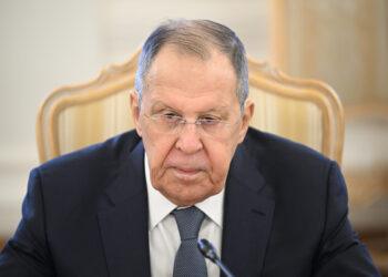 وزير الخارجية الروسي سيرغي لافروف يجري مباحثات مع نظرائه من دول الخليج حول التصعيد في المنطقة