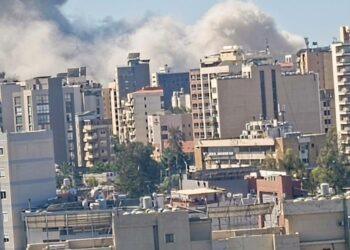 غارة إسرائيلية عنيفة تهزّ الضاحية الجنوبية في بيروت