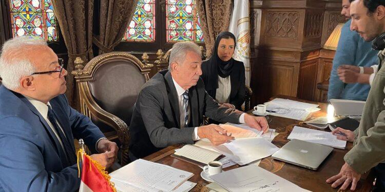 هانيا فهمي تقتنع بقرار محمود حميدة.. إعادة فتح قضية مقتل “مريم” في “فرصة أخيرة”