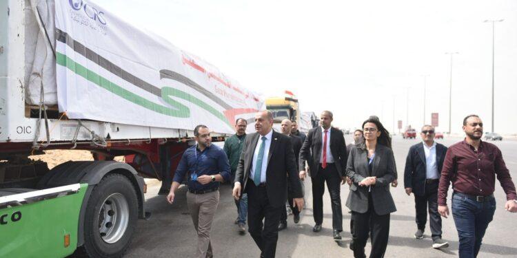 التموين : إطلاق القافلة رقم (16) من المساعدات الإغاثية العاجلة إلى قطاع غزة بالتعاون مع هيئة الإغاثة الكاثوليكية