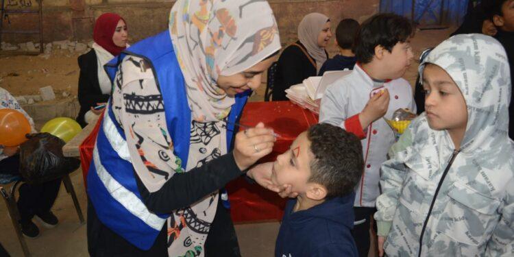 مائدة رحمة تجمع القلوب إفطار جماعي بعين شمس يرسم البسمة على وجوه الأطفال والأيتام