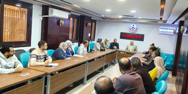 صحة القليوبية يعقد اجتماعاً عاجلاً لمتابعة جاهزية القطاع الصحي ويوجه الشكر للفرق الطبية