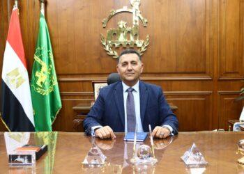 محافظ القليوبية يوجه ببدء تطبيق المواعيد الجديدة لغلق المحال العامة اعتبارًا من غدٍ السبت ولمدة شهر