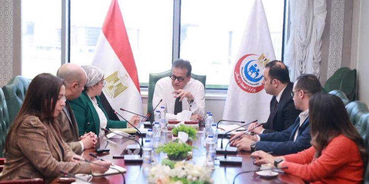 وزير الصحة يتابع تطوير مستشفى الهلال التخصصي وعدد من مستشفيات أمانة المراكز الطبية