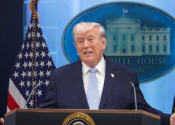 ترامب: إسرائيل لن تقصف لبنان بعد الآن