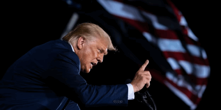 “سنفضحهم”.. ترامب يحذر من محتالين ودجالين في المفاوضات بين واشنطن وطهران