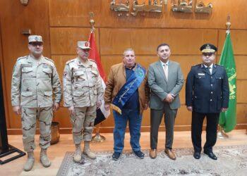 محافظ القليوبية يُكرّم أسر الشهداء ومصابي العمليات في احتفالية “يوم الشهيد”