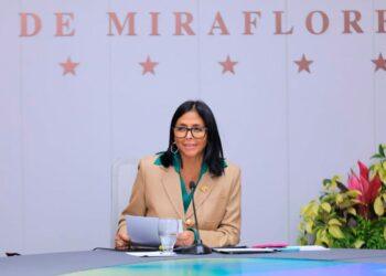 ديلسي رودريغيز تعرب عن امتنانها لاستبعادها من قائمة عقوبات مكتب مراقبة الأصول الأجنبية (OFAC).