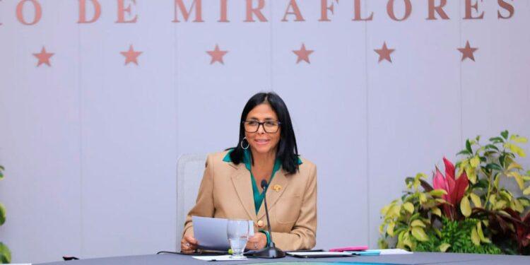 ديلسي رودريغيز تعرب عن امتنانها لاستبعادها من قائمة عقوبات مكتب مراقبة الأصول الأجنبية (OFAC).