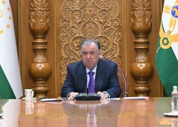 اجتماع عمل لرئيس طاجيكستان لبحث سير الاستعدادات للاحتفال بالذكرى الخامسة والثلاثين لاستقلال بلاده