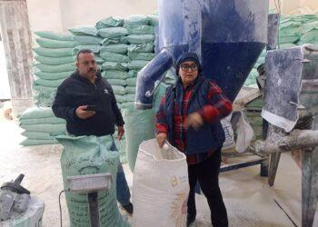 تموين القليوبية ومباحث التموين ضبط 3 طن دقيق مغشوش قبل بيعها فى السوق السوداء والمرور علي جميع المطاحن.