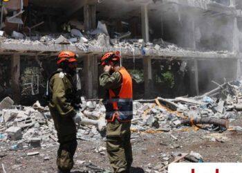 معاريف: 5 آلاف مبنى تضرروا في إسرائيل جراء الصواريخ الإيرانية