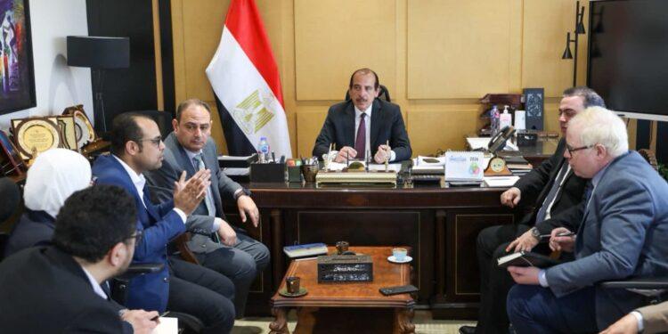 الصحة تستعد لإطلاق تطبيق ذكي لتعزيز الوعي الصحي المجتمعي