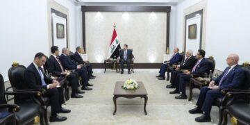 العراق ومصر يبحثان التطورات الأخيرة بالمنطقة والجهود التى تبذلها مصر لخفض التصعيد بالتعاون مع أطراف إقليمية ودولية