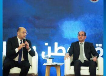 وزير المالية فى حلقة نقاشية مع أعضاء حزب «حماة الوطن.