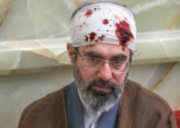 إصابة غامضة لا توقفه مجتبى خامنئي يدير المعركة من قلب الألم