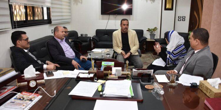 اجتماع عاجل بين مياه القليوبية والجهاز التنفيذي لدفع العمل بمشروعات مياه الشرب والصرف بالمحافظة