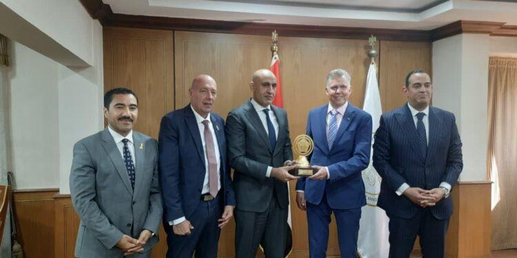 تعاون وزارة التربية والتعليم و الاتحاد الدولي والمصري للخماسي الحديث