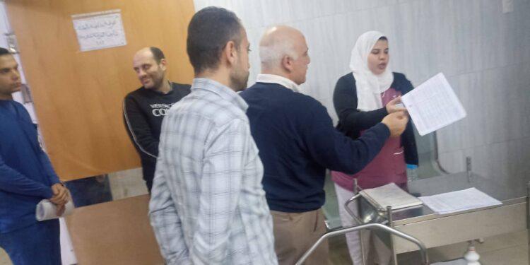 وكيل صحة القليوبية فى جولة مفاجئة لمستشفى بهتيم ومستشفى أبو المنجا المركزي بشبرا الخيمة وتحويل بعض المسئولين للتحقيق